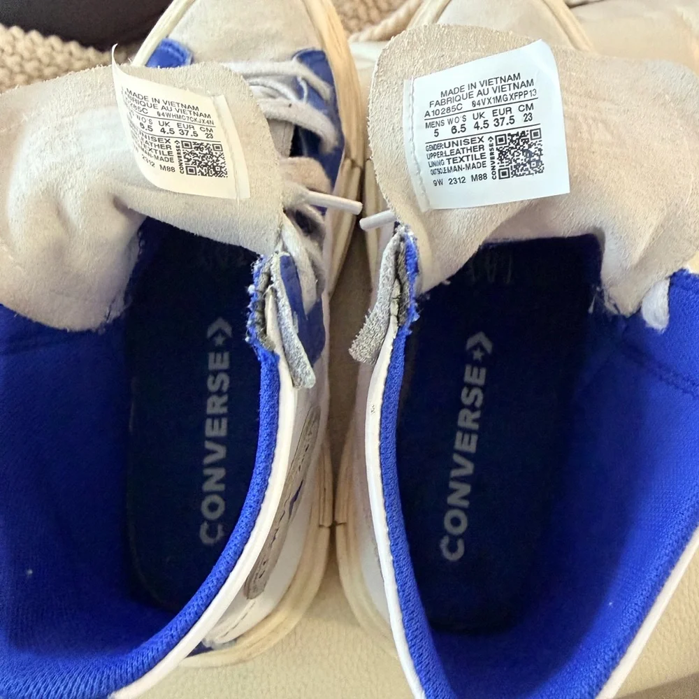 Converse White and Blue Platform High-Top Sneakers - Picture 4 of 8